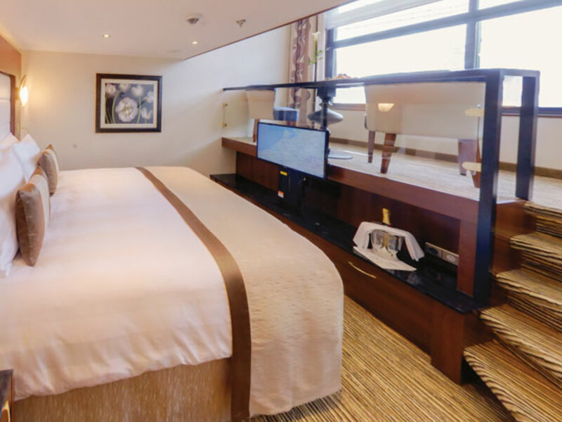 Category 3 | Emerald Deck